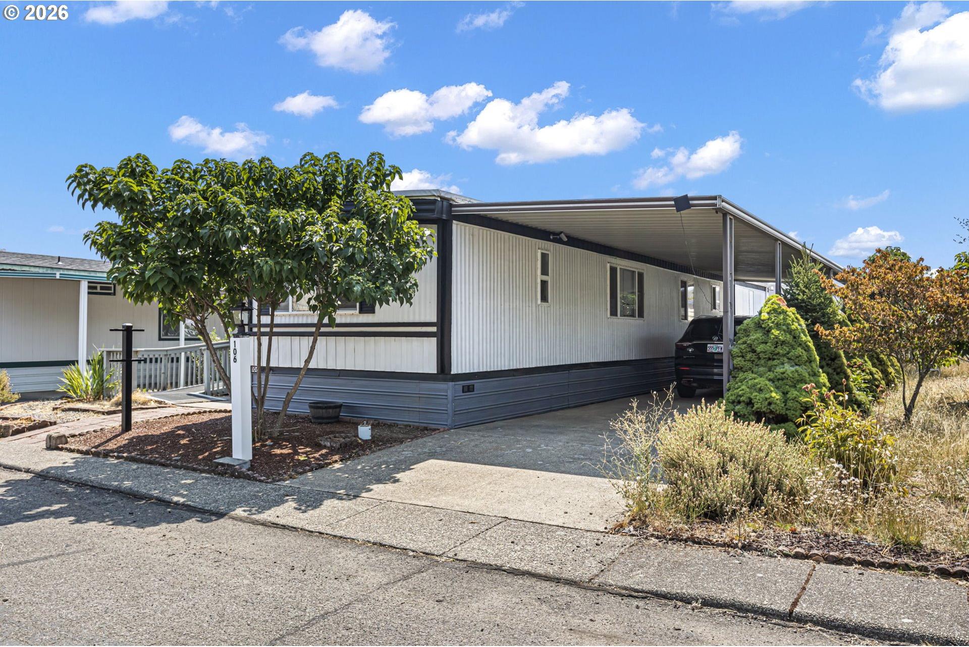 106 Shadow Ranch Lane Roseburg, OR 97470 - Photo 3 of 39 Gallery Image 3