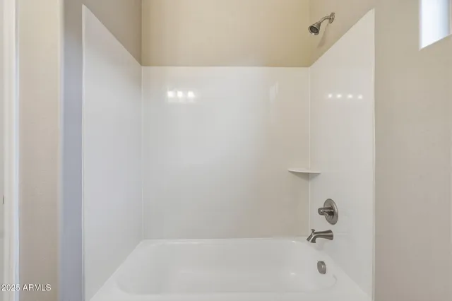 $635,000 | 3377 East Tiffany Court, Gilbert, AZ 85298