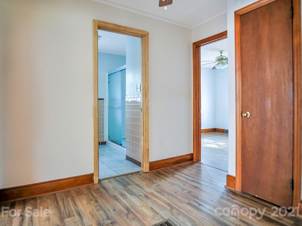 315 Smith Road Mount Holly, NC 28120 - Photo 14 of 29 Gallery Image 14