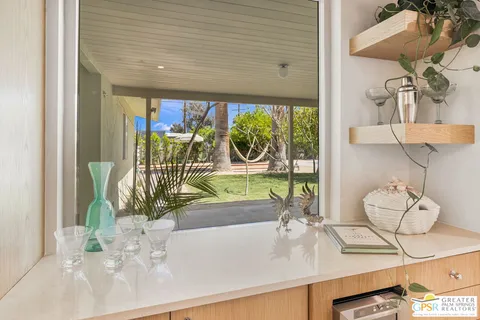$1,279,000 | 298 North Farrell Drive, Palm Springs, CA 92262
