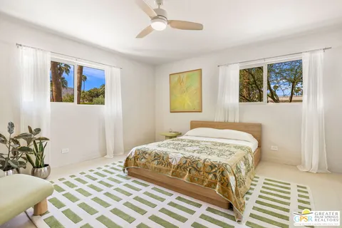 $1,279,000 | 298 North Farrell Drive, Palm Springs, CA 92262