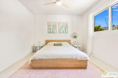 $1,279,000 | 298 North Farrell Drive, Palm Springs, CA 92262