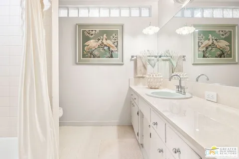 $1,279,000 | 298 North Farrell Drive, Palm Springs, CA 92262