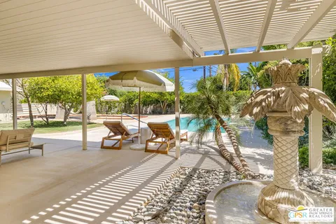 $1,279,000 | 298 North Farrell Drive, Palm Springs, CA 92262