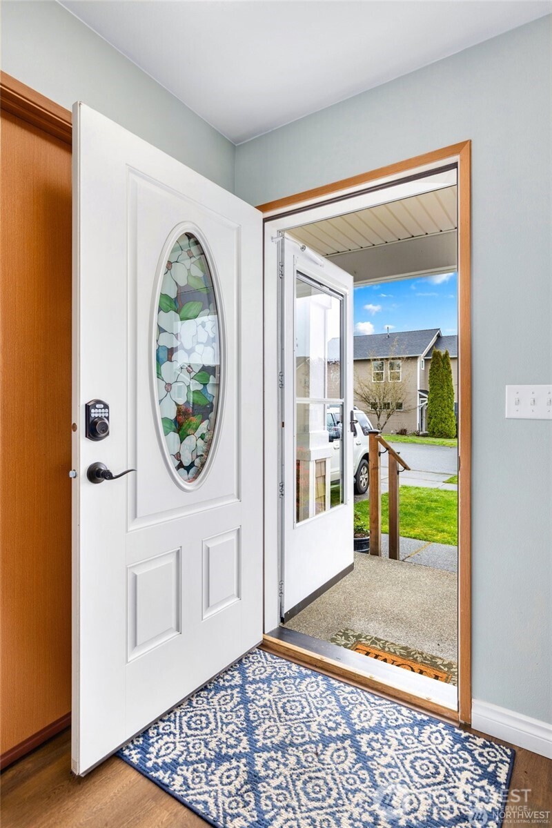 4023 153rd Place Southeast Bothell, WA 98012 - Photo 5 of 39
