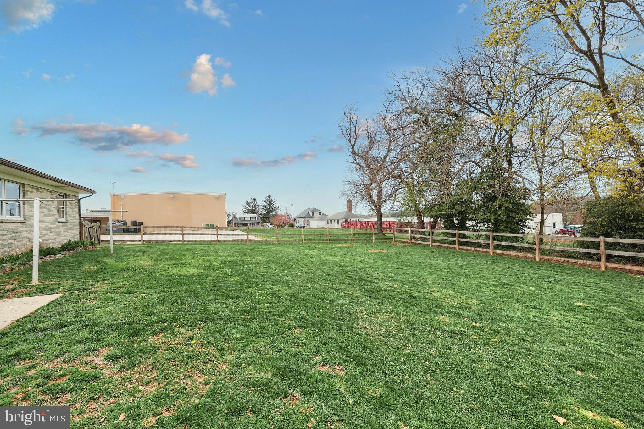 6 Monticello Avenue Spring Grove, PA 17362 - Photo 8 of 40 Lovely level fenced yard