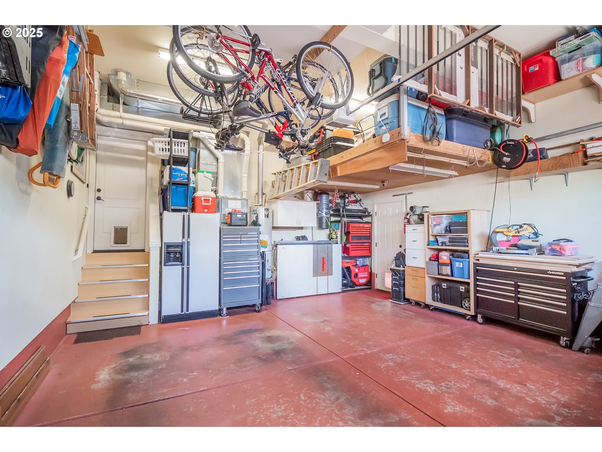 3369 Falcon Drive Springfield, OR 97477 - Photo 47 of 47 a view of storage and utility room