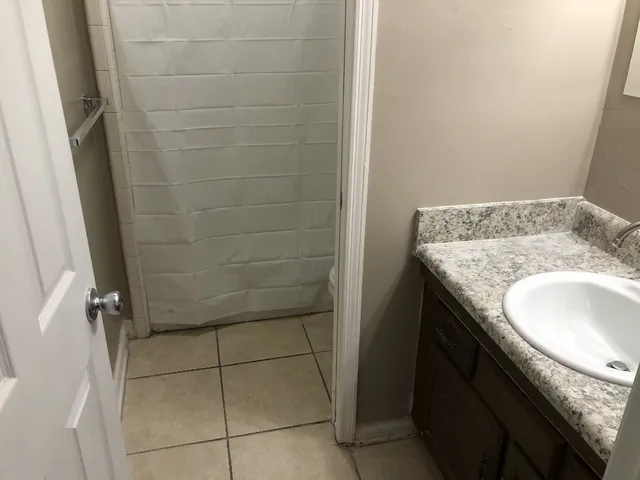 $995 | 153 Belmont Road, Unit B, Tallahassee, FL 32301