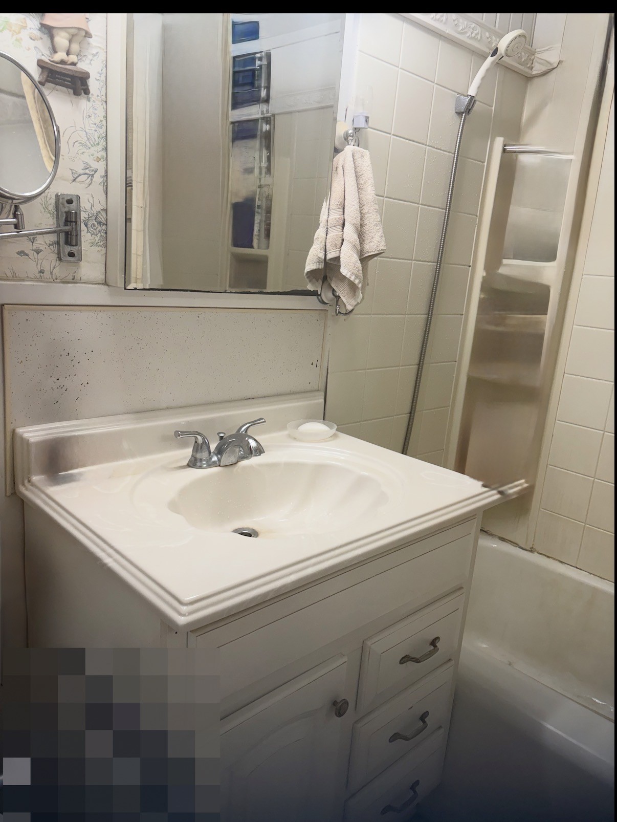 817 South Main Street Highlands, TX 77562 - Photo 9 of 17 a bathroom with a sink and mirror