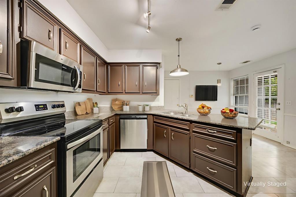 2035 Teton Place, Unit B Carrollton, TX 75006 - Photo 11 of 23