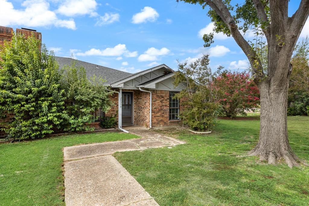 2035 Teton Place, Unit B Carrollton, TX 75006 - Photo 2 of 23