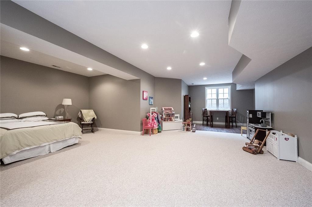 10347 Strongbow Road Fishers, IN 46040 - Photo 43 of 60 Gallery Image 43