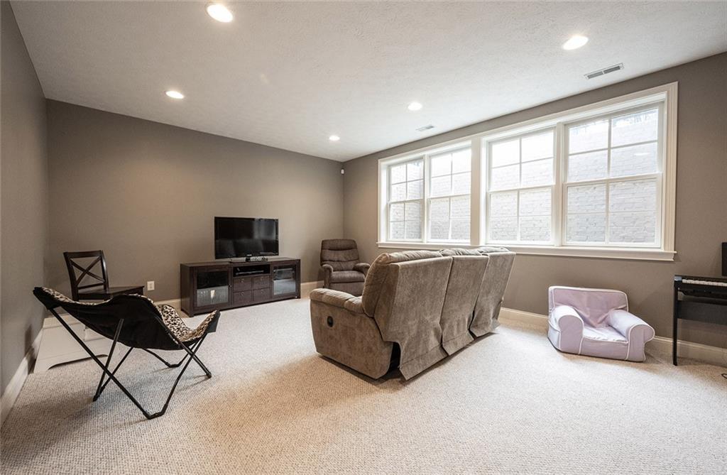 10347 Strongbow Road Fishers, IN 46040 - Photo 44 of 60 Gallery Image 44