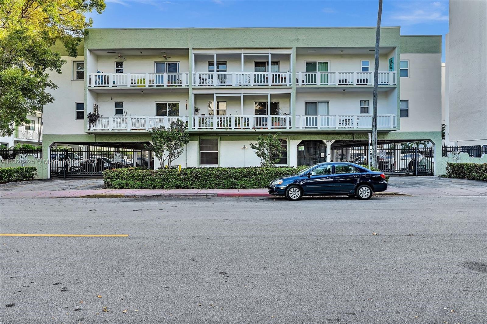 a car parked in front of a building