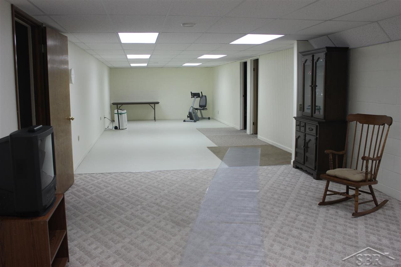 4456 North Fordney Road Hemlock, MI 48626 - Photo 8 of 13 31202891-7.JPG