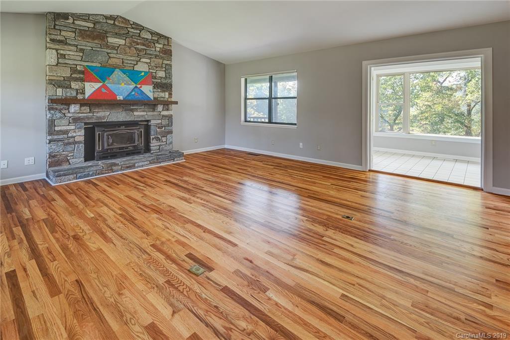 17 Pine Hill Road Fairview, NC 28730 - Photo 14 of 41 Gallery Image 14