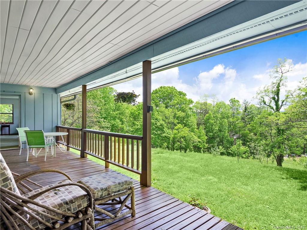 17 Pine Hill Road Fairview, NC 28730 - Photo 4 of 41 Gallery Image 4