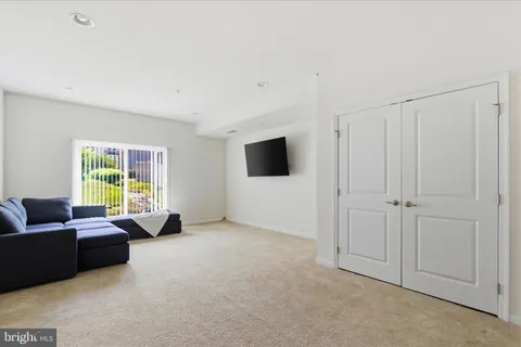 $420,000 | 621 Ravenwood Drive, Glen Burnie, MD 21060