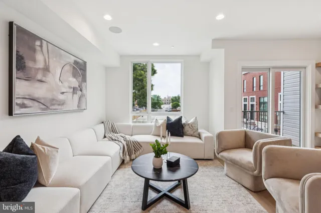 $975,000 | 612 Brenna Walk, Philadelphia, PA 19123