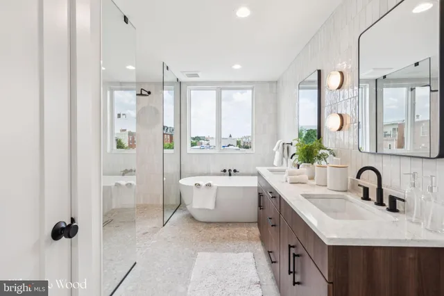 $975,000 | 612 Brenna Walk, Philadelphia, PA 19123