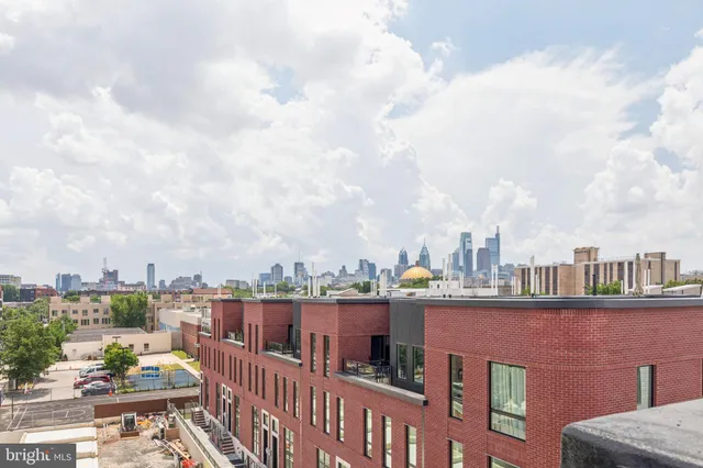 $975,000 | 612 Brenna Walk, Philadelphia, PA 19123