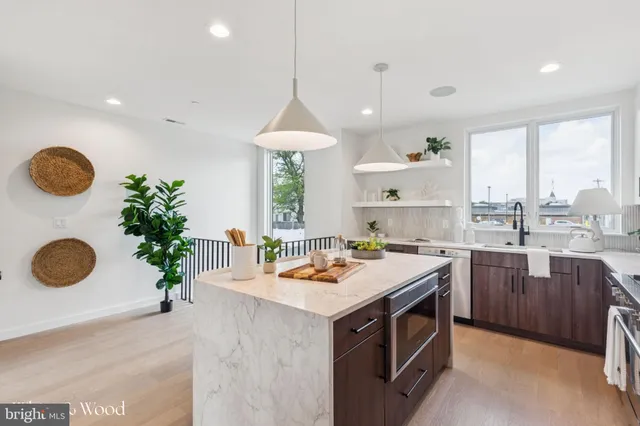 $975,000 | 612 Brenna Walk, Philadelphia, PA 19123