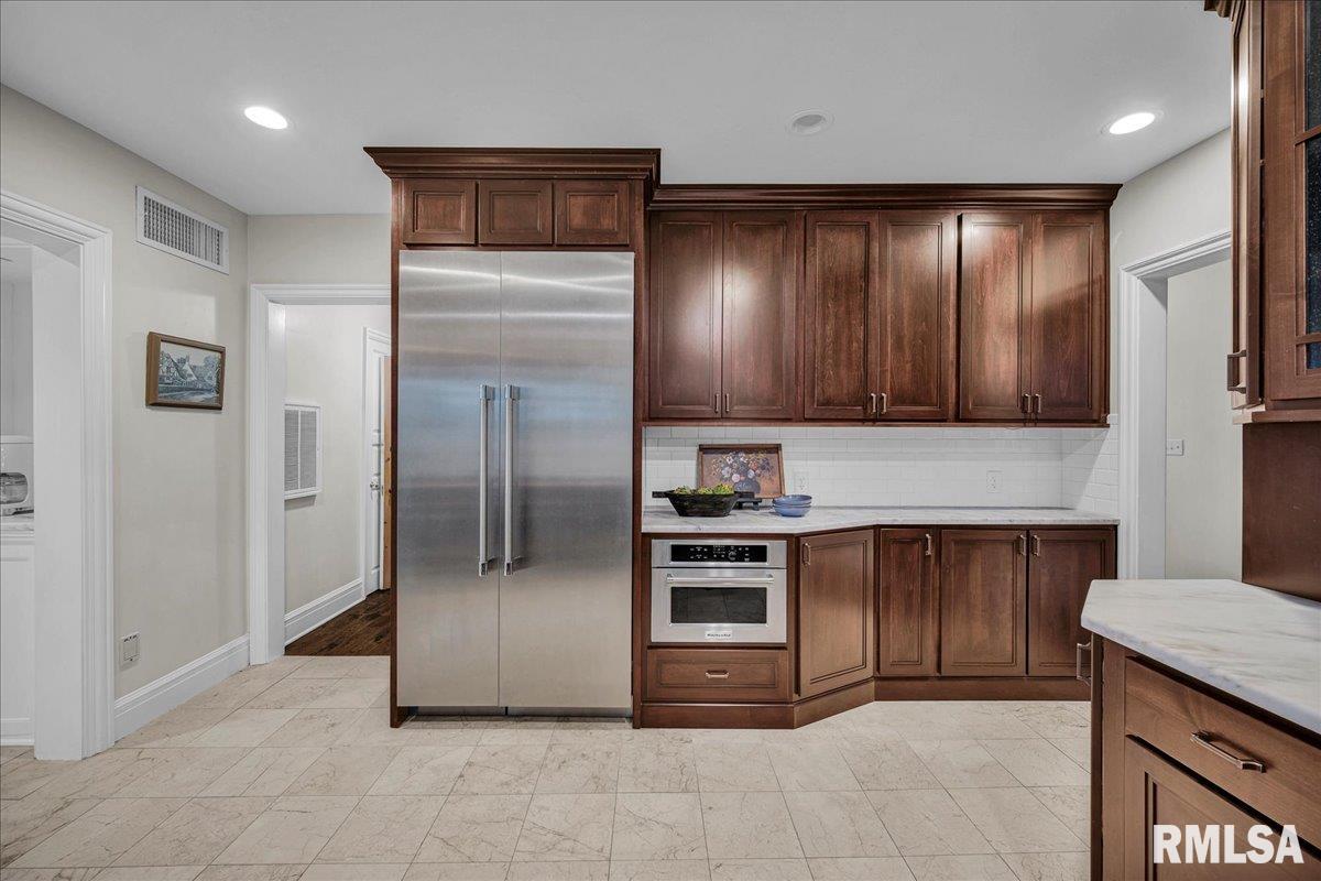 5128 North Prospect Road Peoria Heights, IL 61616 - Photo 24 of 74 Gallery Image 24