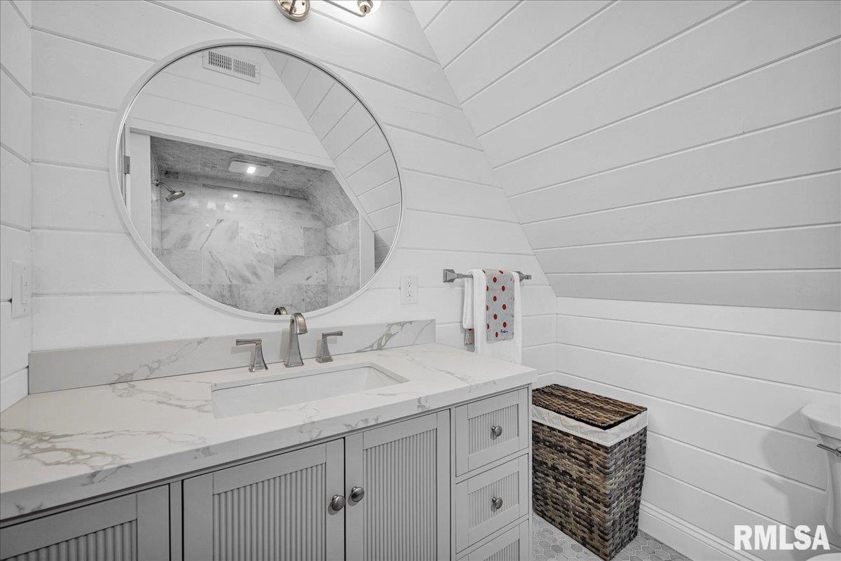 5128 North Prospect Road Peoria Heights, IL 61616 - Photo 45 of 74 Gallery Image 45
