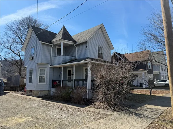 $130,000 | 138 West William Street, Corning, NY 14830