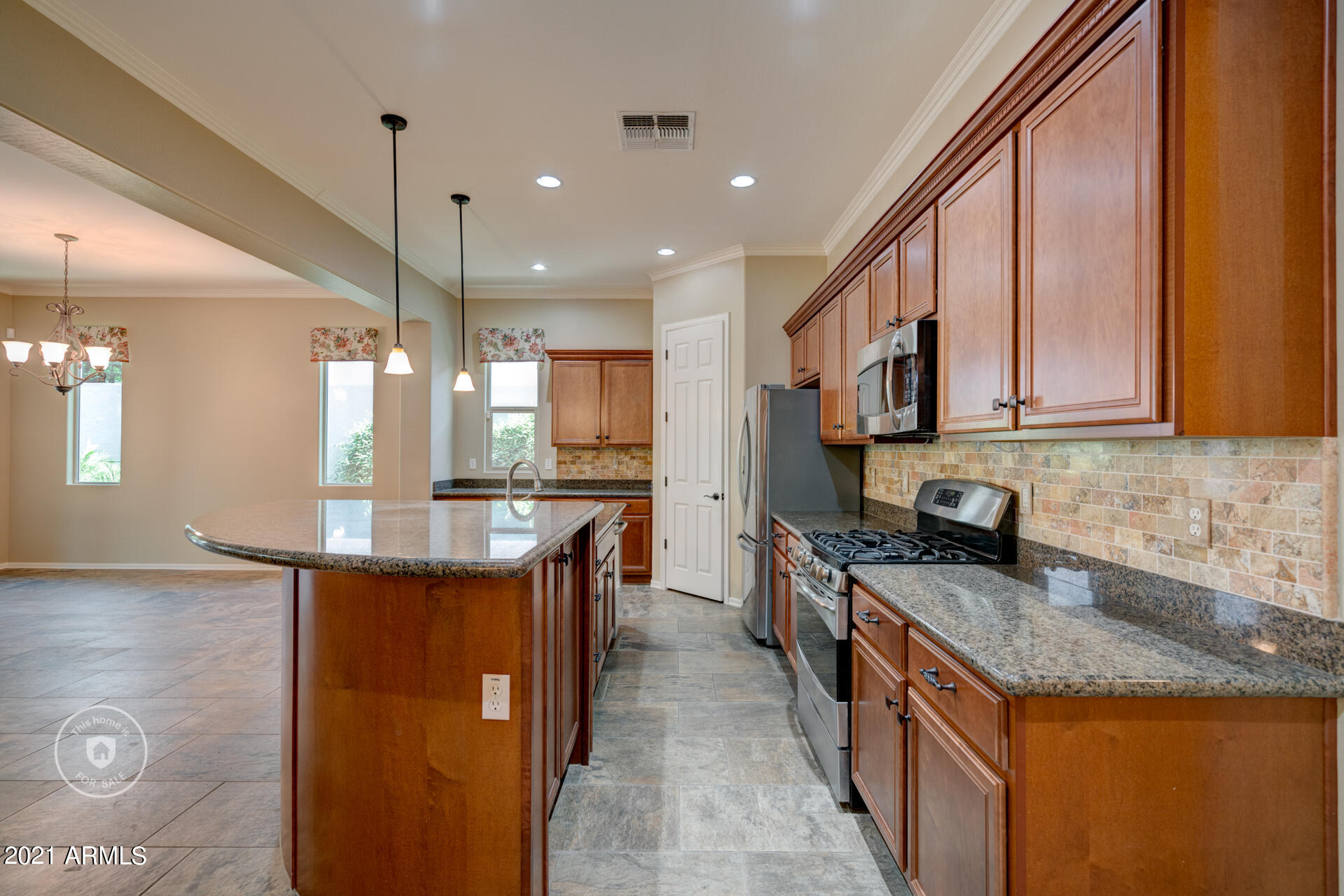 20968 West Thomas Road Buckeye, AZ 85396 - Photo 8 of 31 listing_7