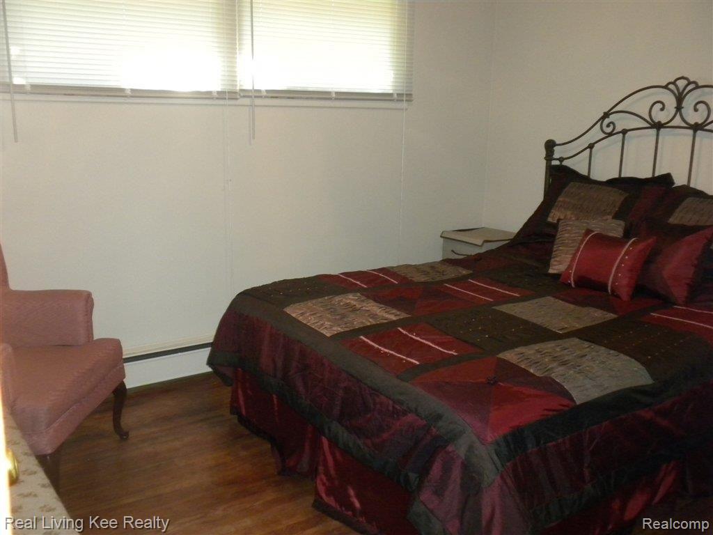 56 Texas Avenue Rochester, MI 48309 - Photo 17 of 24 Bedroom 2