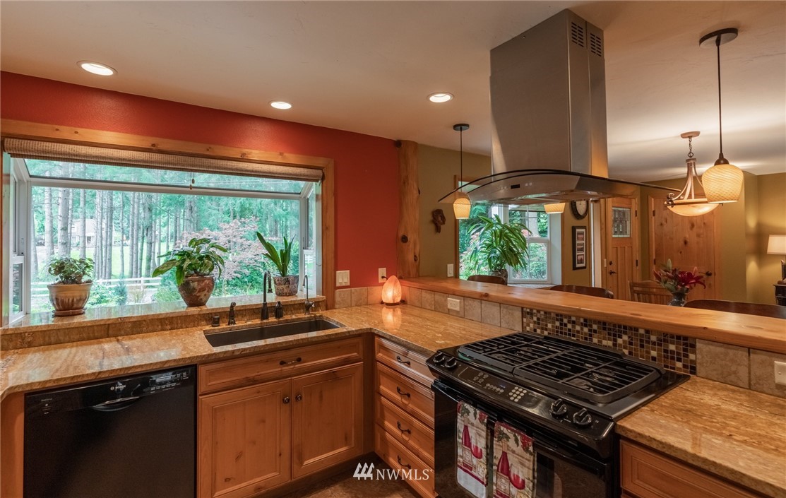 680 Old Samish Road Bellingham, WA 98229 - Photo 12 of 40 Gallery Image 12