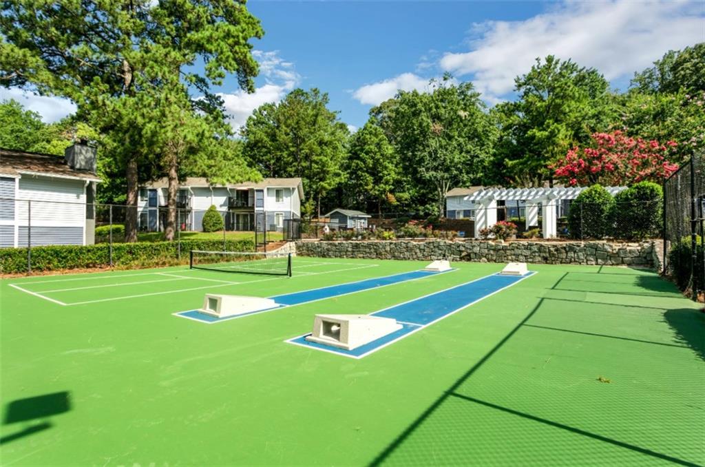 1067 Pitts Road, Unit 1069E Sandy Springs, GA 30350 - Photo 16 of 19