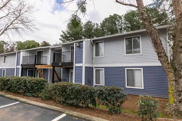 $1,087 | 1067 Pitts Road, Unit 1060H, Sandy Springs, GA 30350