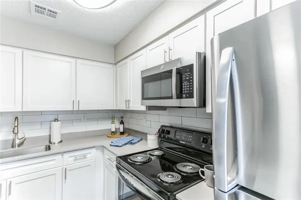 $1,087 | 1067 Pitts Road, Unit 1060H, Sandy Springs, GA 30350