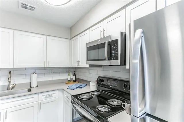 $1,128 | 1067 Pitts Road, Unit 1058G, Sandy Springs, GA 30350