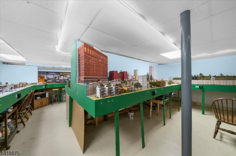 24 Partridge Road Flemington, NJ 08822 - Photo 27 of 35