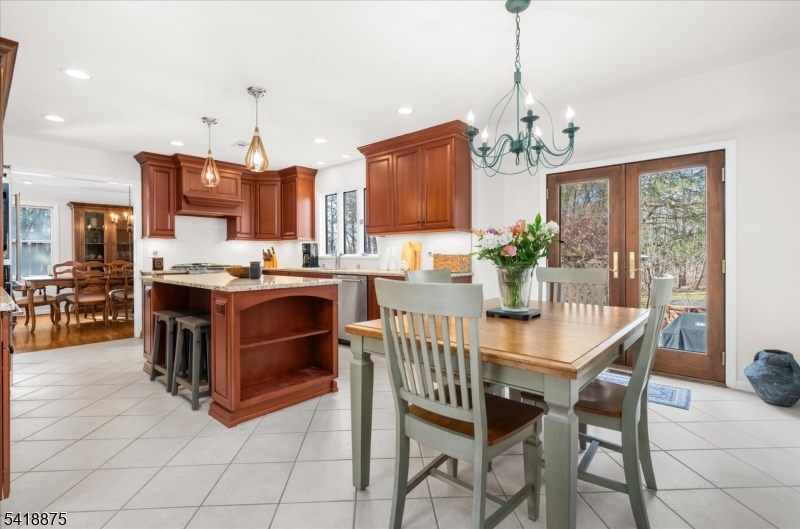 24 Partridge Road Flemington, NJ 08822 - Photo 8 of 35