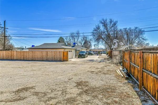 a view of a outdoor space