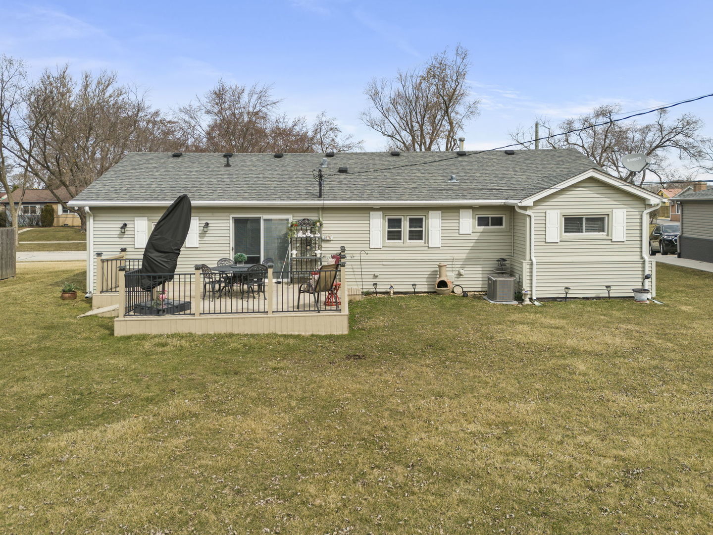 315 Apache Lane Hoffman Estates, IL 60169 - Photo 21 of 29