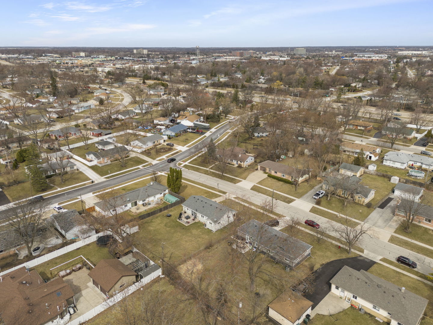 315 Apache Lane Hoffman Estates, IL 60169 - Photo 26 of 29