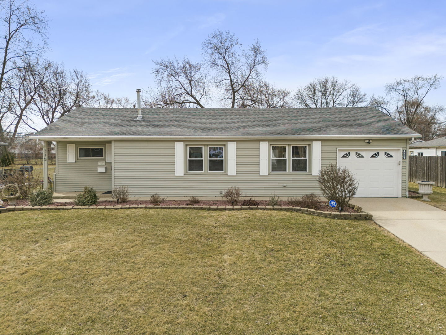 315 Apache Lane Hoffman Estates, IL 60169 - Photo 29 of 29