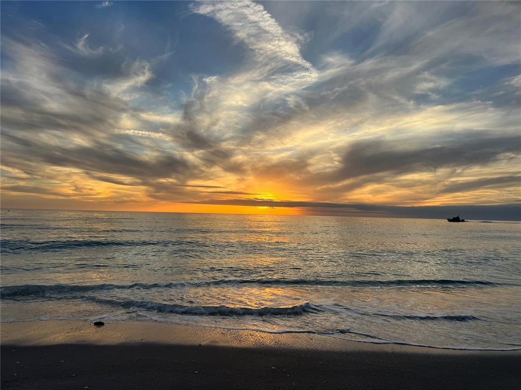 2255 North Beach Road, Unit 20 Englewood, FL 34223 - Photo 49 of 50 a view of an ocean