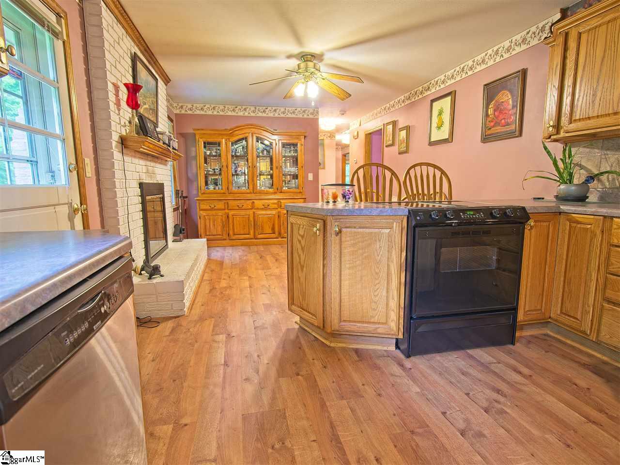 2001 Belle Shoals Road Pickens, SC 29671 - Photo 10 of 24
