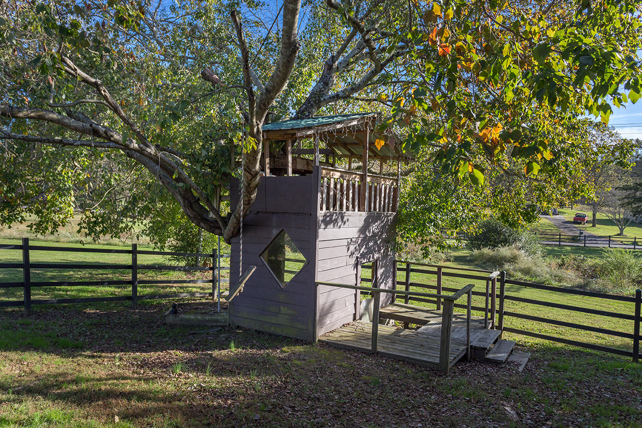 1127 Keith Valley Road Southeast Cleveland, TN 37323 - Photo 37 of 38 IMG_3068