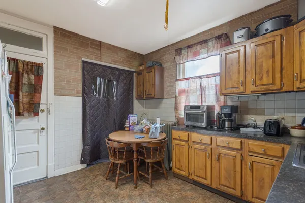 $465,000 | 1032 South Maple Avenue, Oak Park, IL 60304