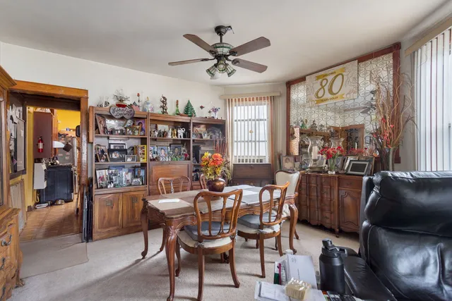 $500,000 | 1032 South Maple Avenue, Oak Park, IL 60304