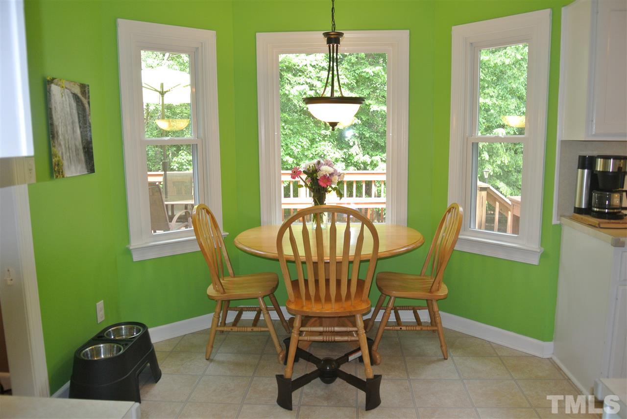 3108 Ridgestone Parkway Durham, NC 27712 - Photo 7 of 14 Eat-in-kitchen with bay window.