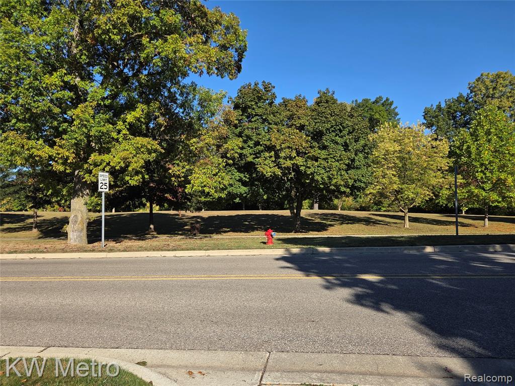 500 Romeo Road, Unit 122 Rochester, MI 48307 - Photo 12 of 12