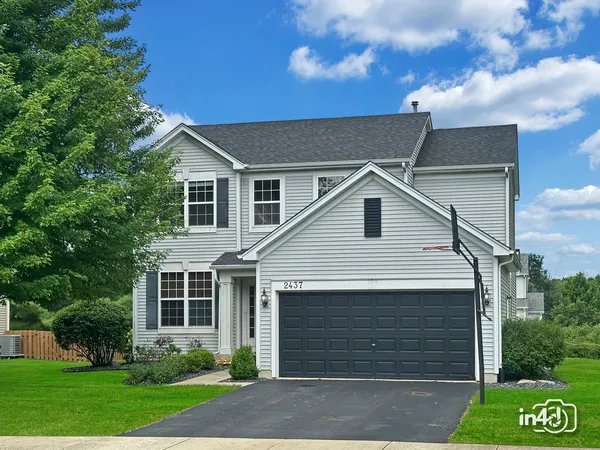 $2,895 | 2437 Sir Barton Lane, Montgomery, IL 60538